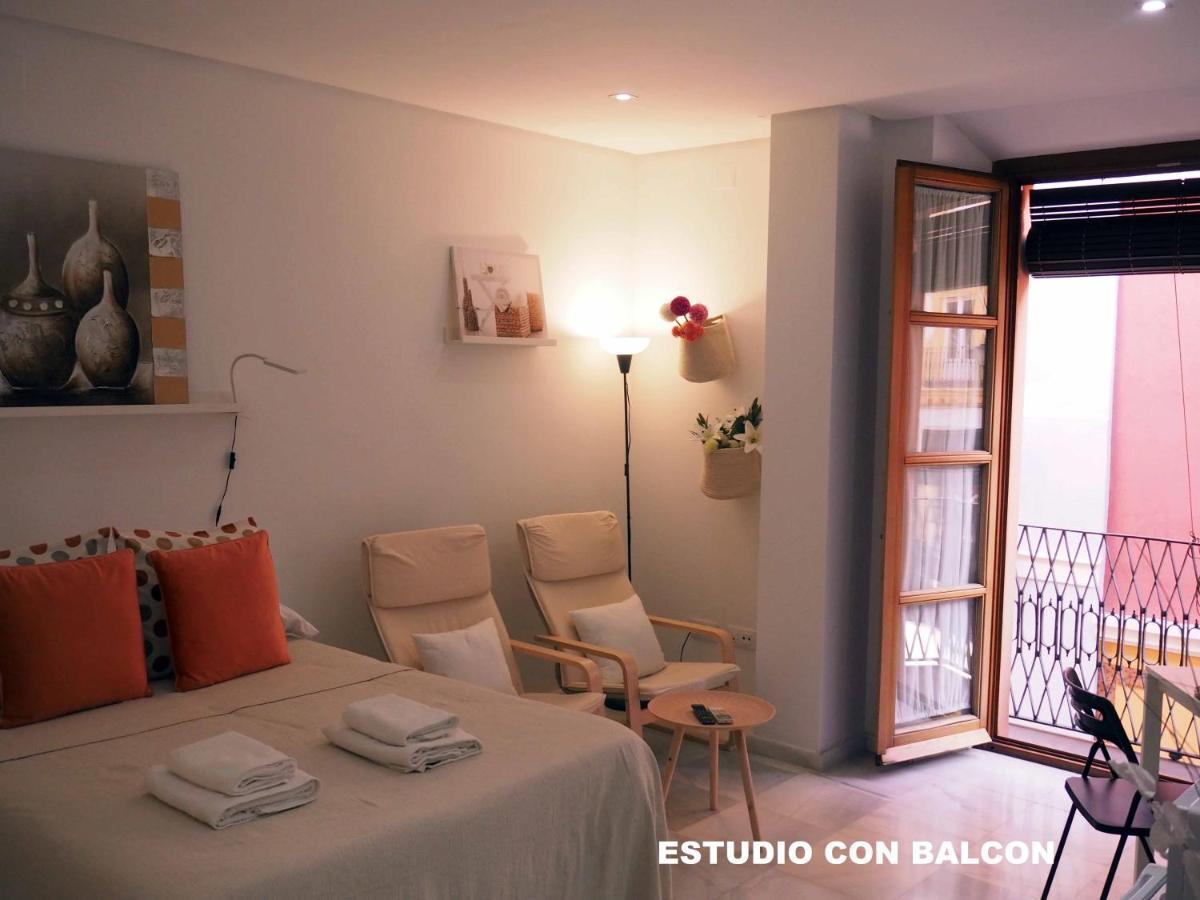 Jimios Alcazar Catedral Apartment Seville Exterior photo